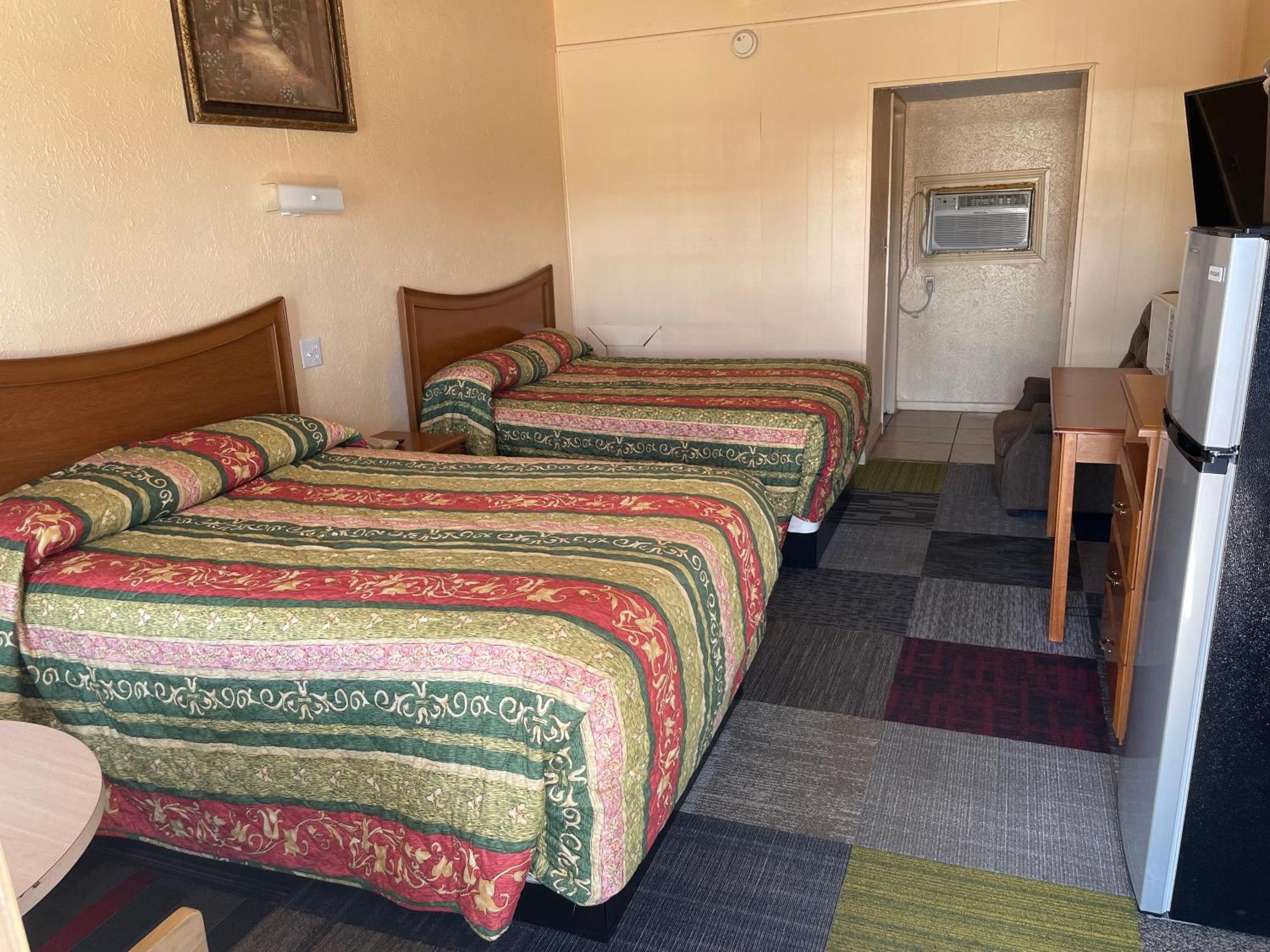 Relax Inn Goldthwaite Exterior photo
